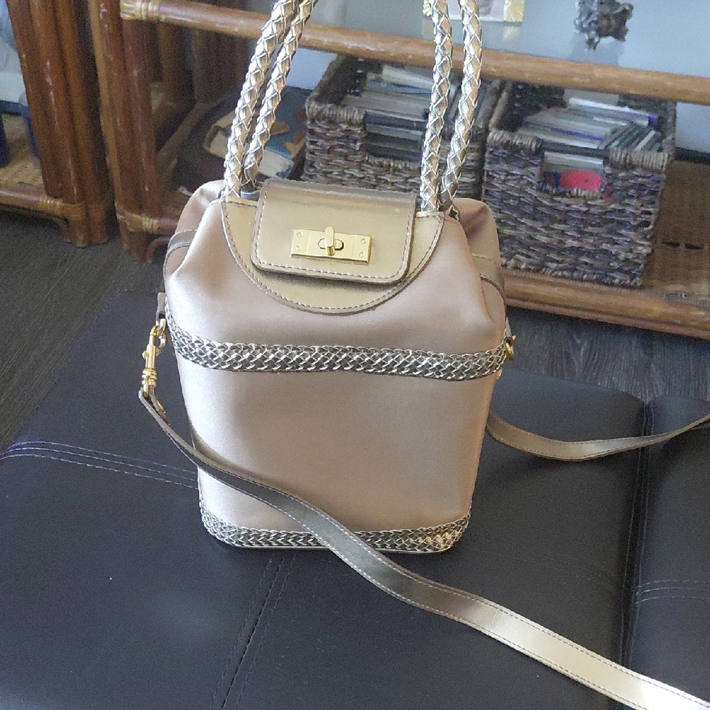 Warren Reed Vtg 80'sTaupe Leatherette Bucket Bag with Braided Trim,